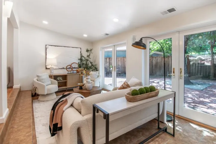 14111 Alta Vista Avenue, Saratoga, California 95070