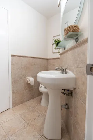 14111 Alta Vista Avenue, Saratoga, California 95070