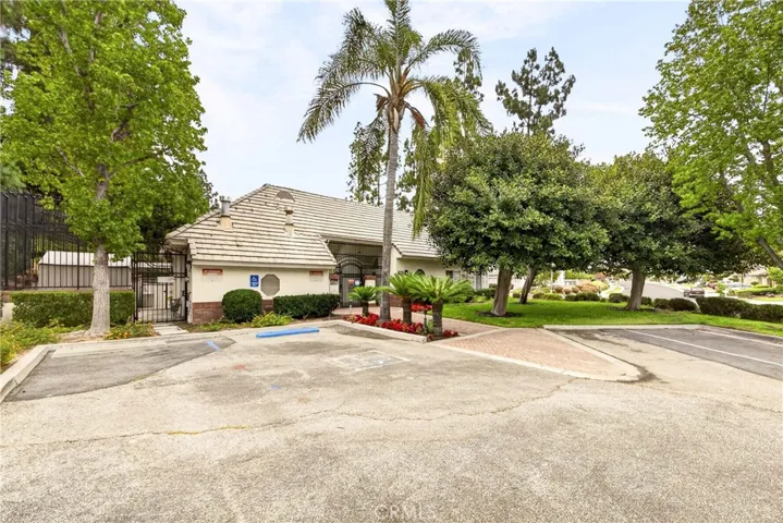 16555 Murphy, La Mirada, California 90638