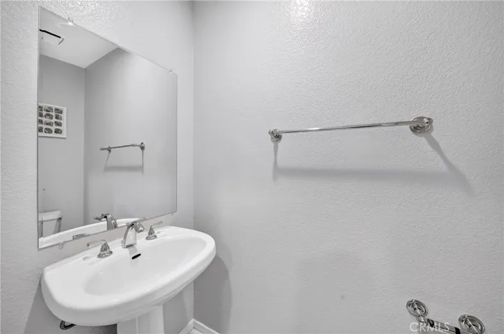 16555 Murphy, La Mirada, California 90638