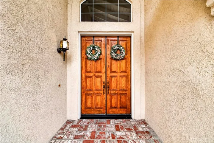 16555 Murphy, La Mirada, California 90638