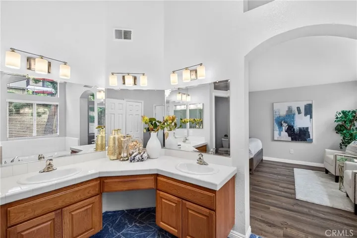 16555 Murphy, La Mirada, California 90638