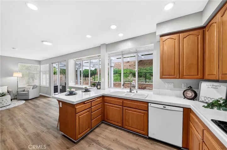 16555 Murphy, La Mirada, California 90638