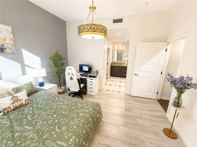 21 Gramercy, Irvine, California 92612