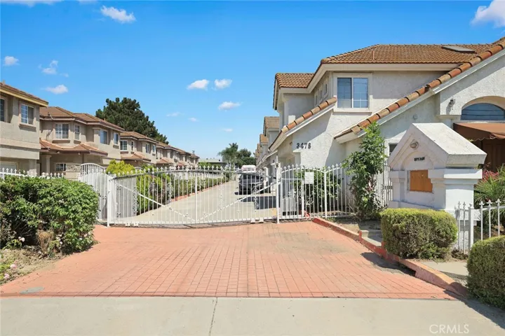 3486 Whistler, El Monte, California 91732