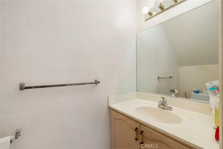 3486 Whistler, El Monte, California 91732
