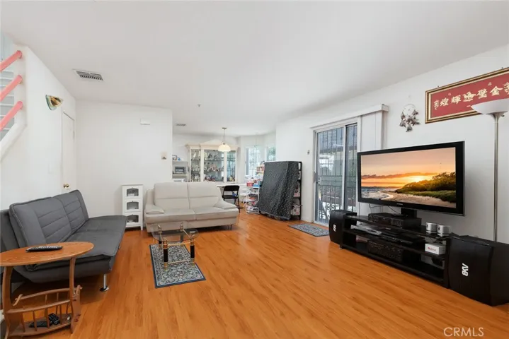 3486 Whistler, El Monte, California 91732