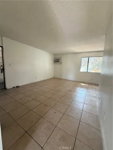14805 N Chase Street 219, Panorama City, California 91402