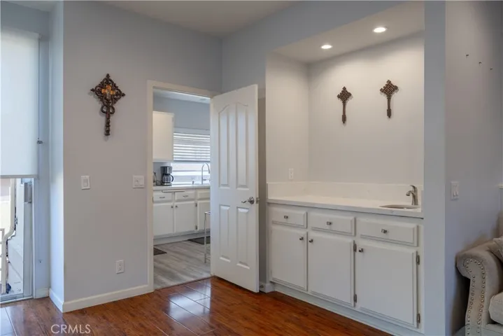 14526 Yukon Avenue, Hawthorne, California 90250