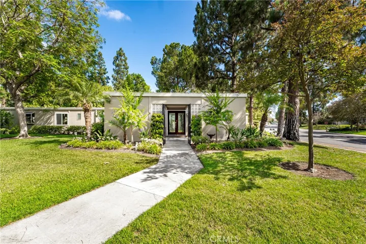 109 Via Estrada A, Laguna Woods, California 92637