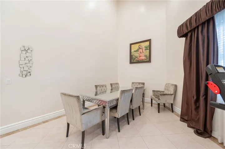 6973 Varna Avenue, Van Nuys, California 91405