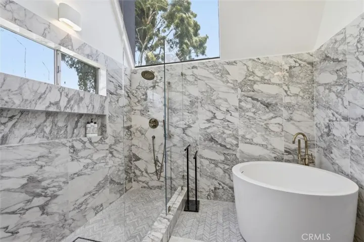 845 11th, Manhattan Beach, California 90266