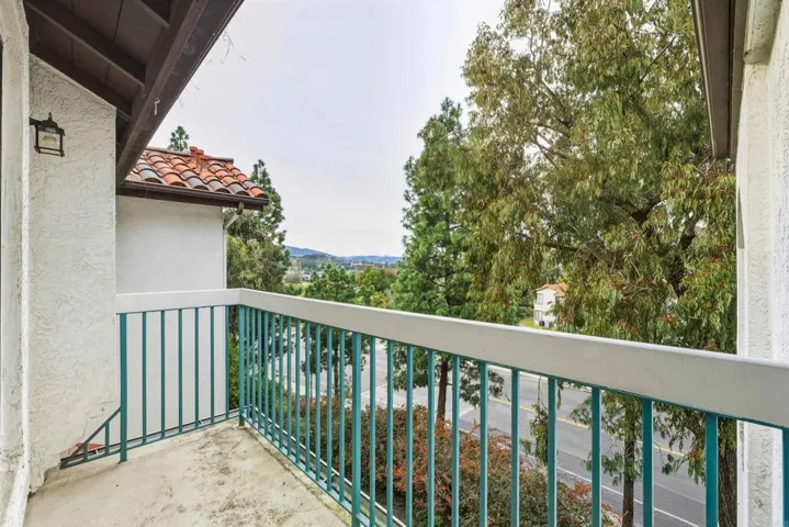 16458 Avenida Venusto E, San Diego, California 92128