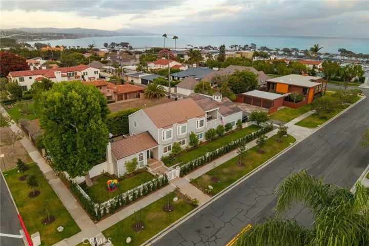 24622 Santa Clara Avenue, Dana Point, California 92629