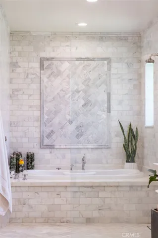 24622 Santa Clara Avenue, Dana Point, California 92629