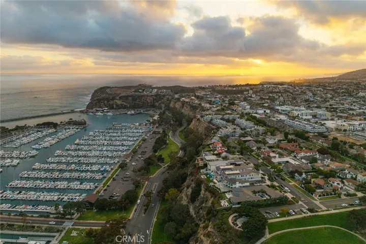 24622 Santa Clara Avenue, Dana Point, California 92629