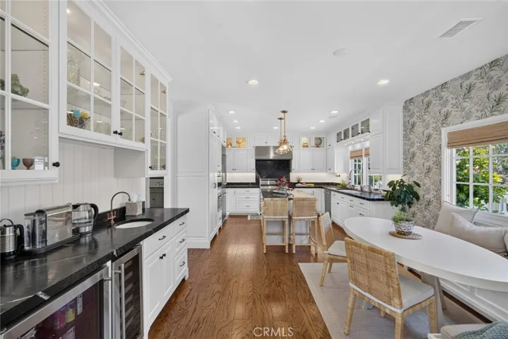 24622 Santa Clara Avenue, Dana Point, California 92629