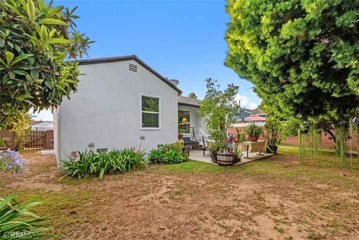 6440 Petit, Van Nuys, California 91406