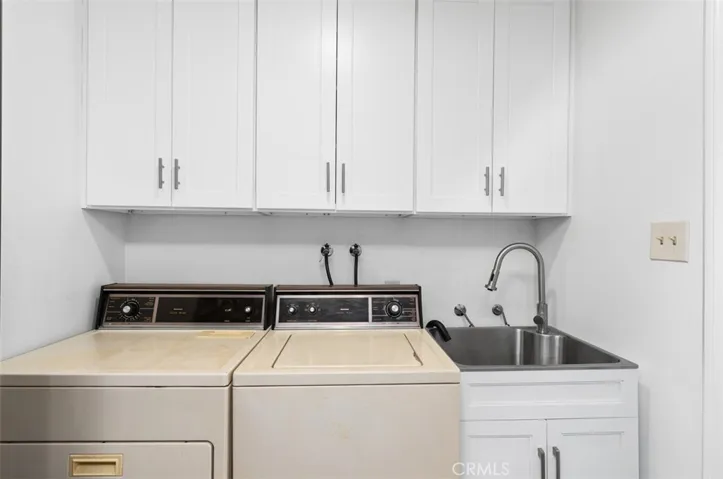 6440 Petit, Van Nuys, California 91406
