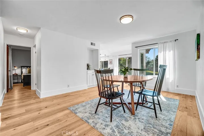 26606 La Roda, Mission Viejo, California 92691