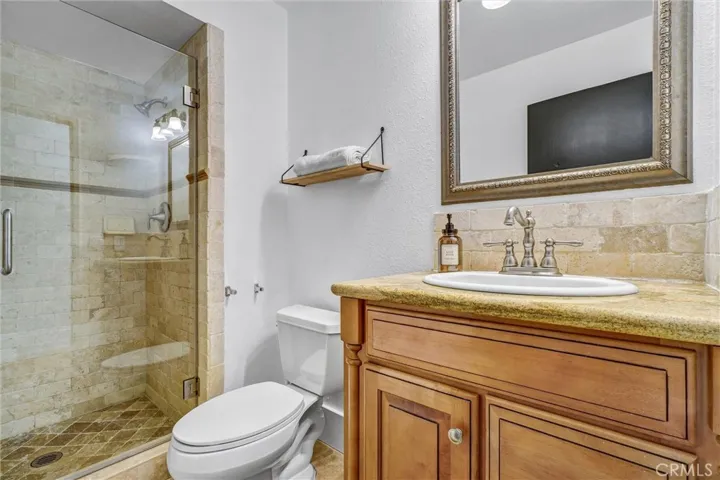 26606 La Roda, Mission Viejo, California 92691