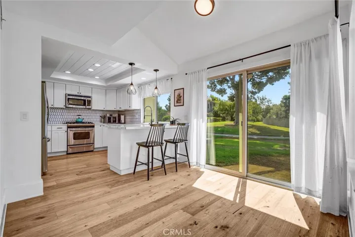 26606 La Roda, Mission Viejo, California 92691