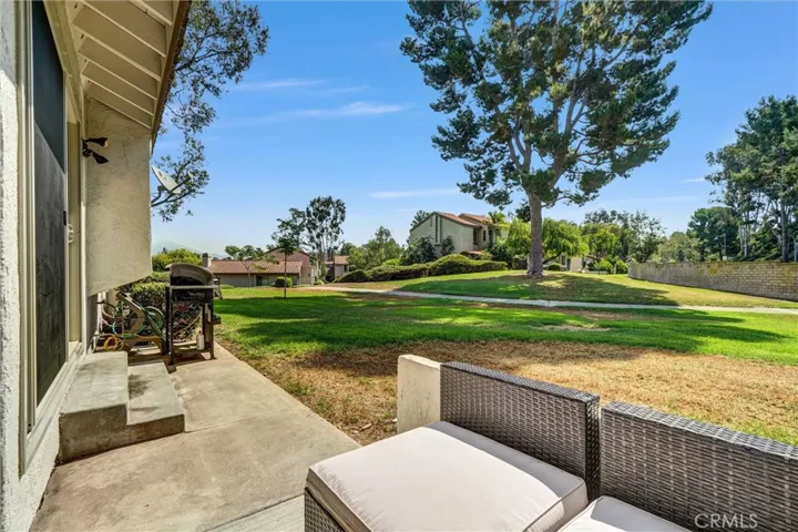 26606 La Roda, Mission Viejo, California 92691