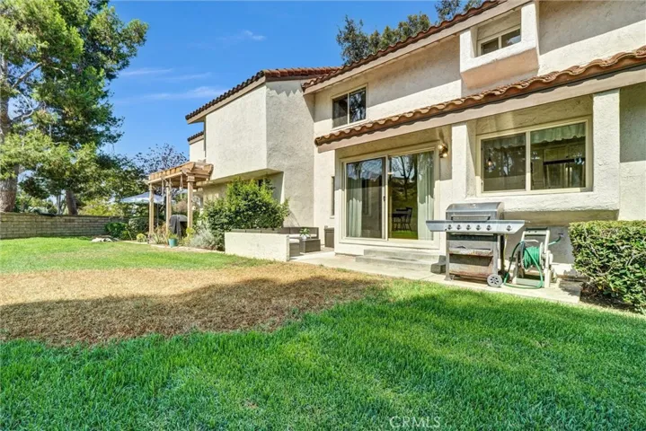 26606 La Roda, Mission Viejo, California 92691