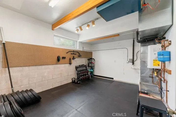 6104 Palmer Drive, Weed, California 96094
