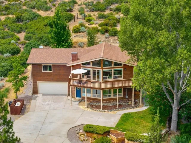 6104 Palmer Drive, Weed, California 96094