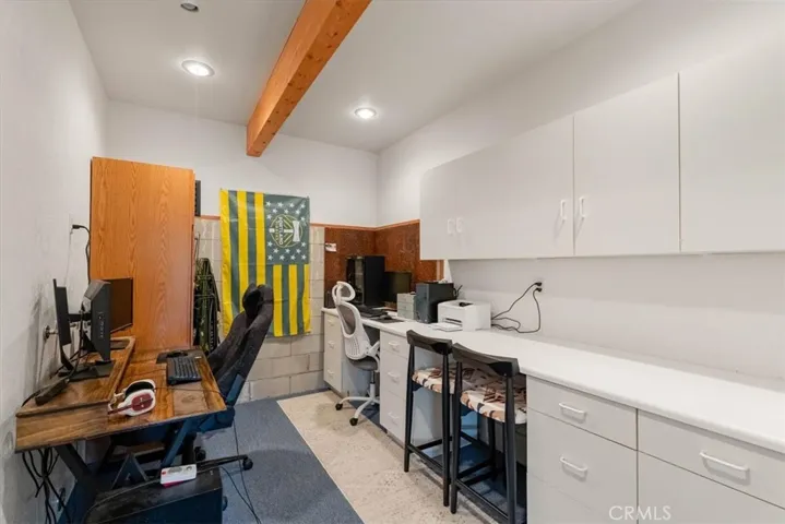 6104 Palmer Drive, Weed, California 96094