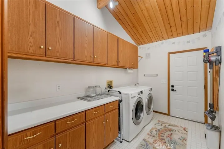 6104 Palmer Drive, Weed, California 96094