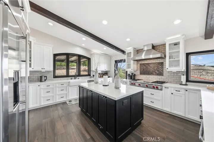 35251 Calle Campo, Temecula, California 92592