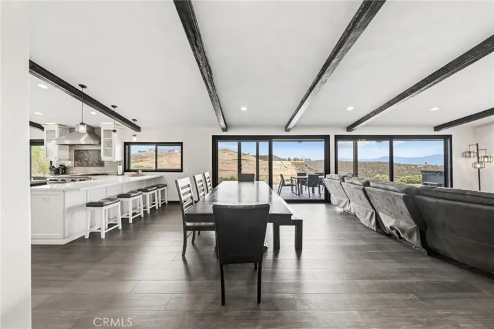 35251 Calle Campo, Temecula, California 92592