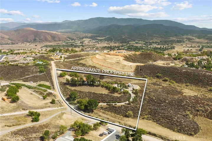 35251 Calle Campo, Temecula, California 92592
