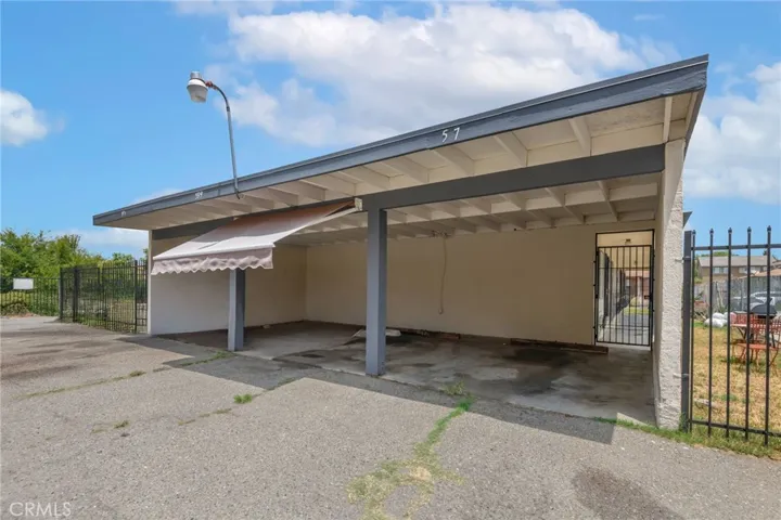 595 W Shamrock Street, Rialto, California 92376