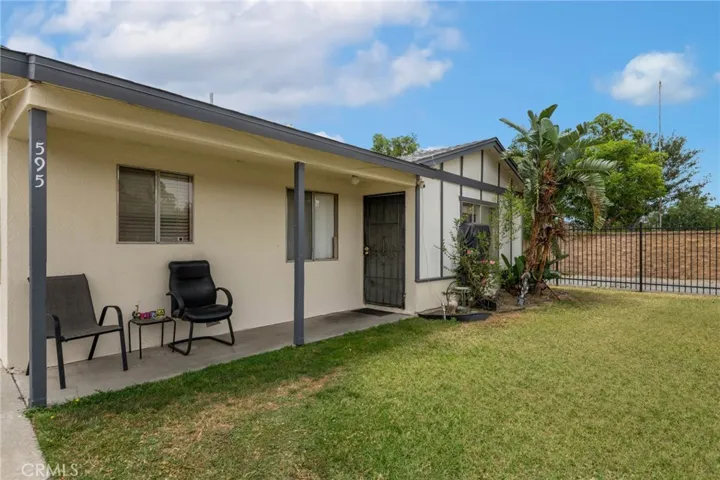 595 W Shamrock Street, Rialto, California 92376