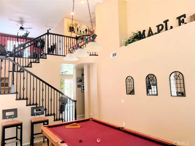 Den