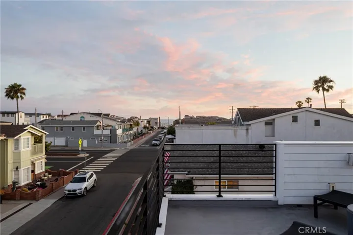 211 35th, Newport Beach, California 92663