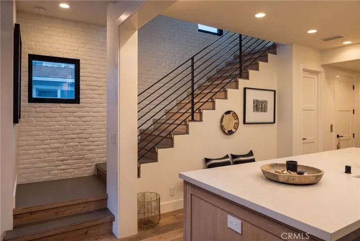 211 35th, Newport Beach, California 92663