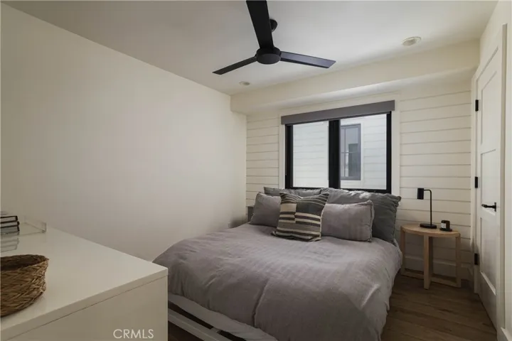 211 35th, Newport Beach, California 92663