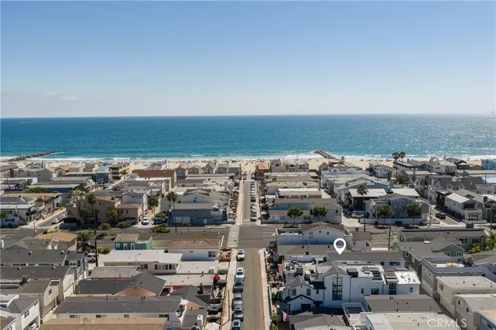211 35th, Newport Beach, California 92663