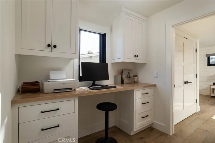 211 35th, Newport Beach, California 92663