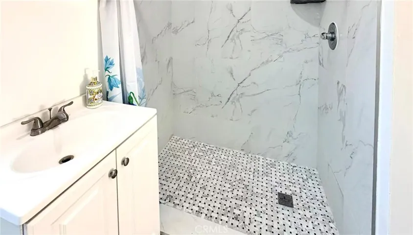 111 Poinsettia, Monrovia, California 91016