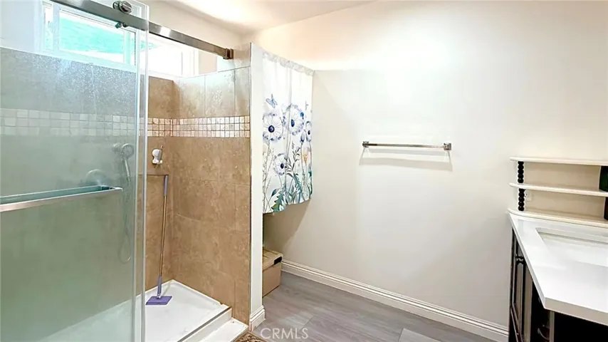 111 Poinsettia, Monrovia, California 91016