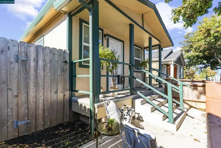 1319 Kelsey Street, Richmond, California 94801