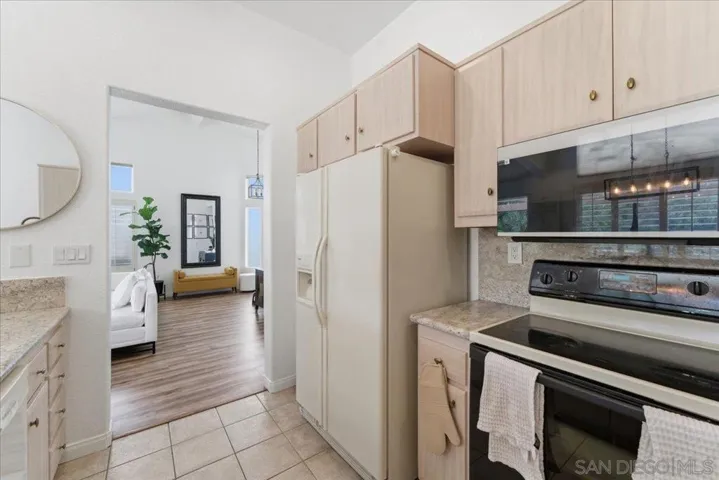 29585 Circle R Greens, Escondido, California 92026