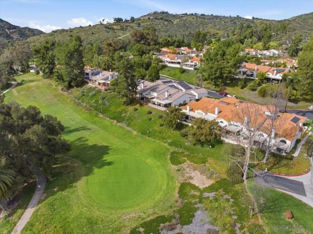 29585 Circle R Greens, Escondido, California 92026