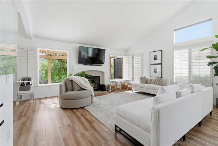 29585 Circle R Greens, Escondido, California 92026