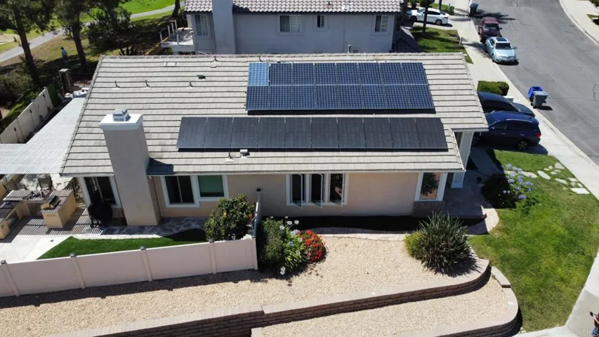1726 Medinah Road, San Marcos, California 92069